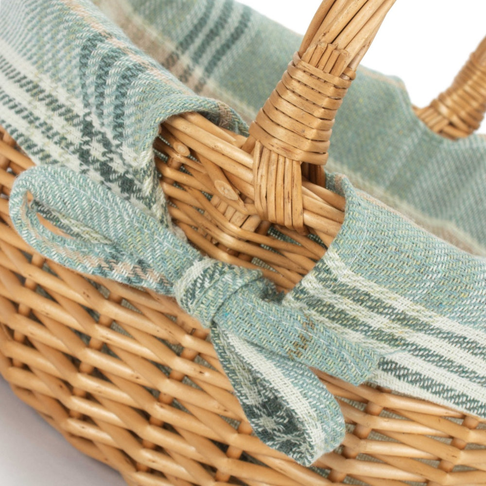 Full Buff Willow Children’s Oval Wicker Shopping Basket with Lining