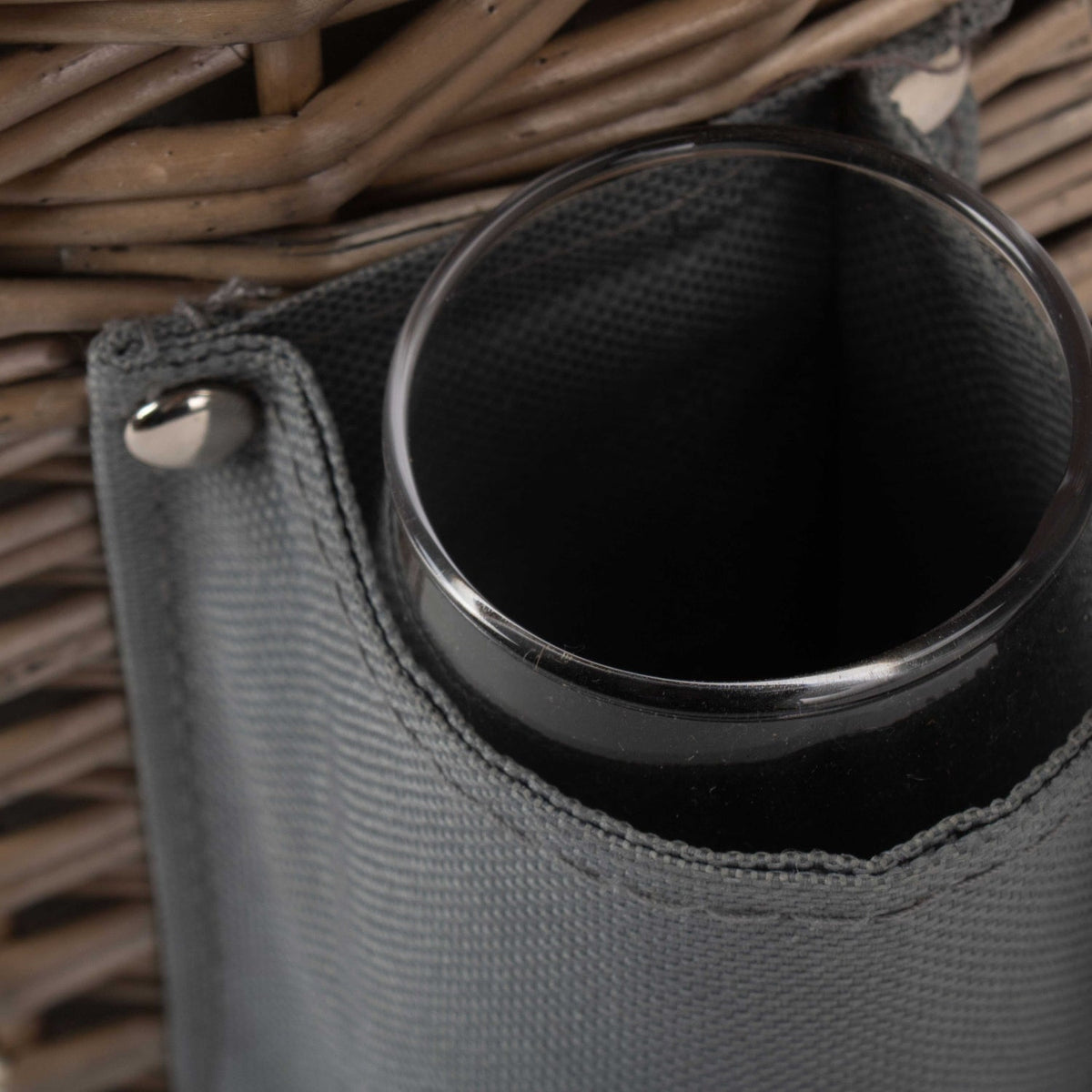Single Bottle Wicker 2 Champagne Glass Carrier With Shoulder Strap