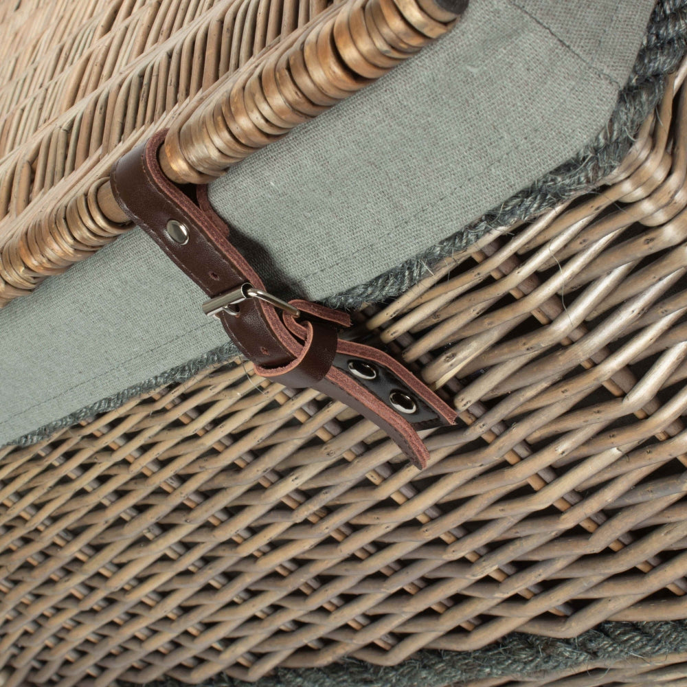 72cm Antique Wash Rope Handled Picnic Basket